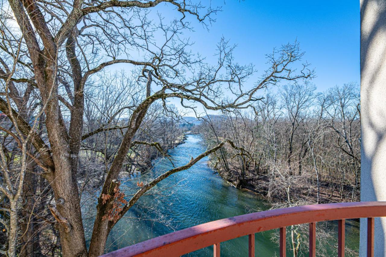 River Bend Inn - พิเจนฟอร์จ ภายนอก รูปภาพ