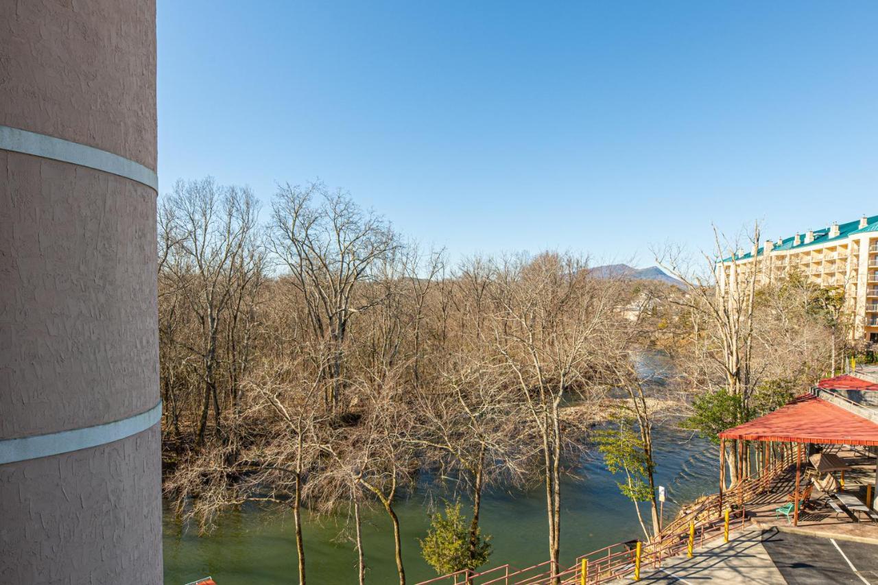 River Bend Inn - พิเจนฟอร์จ ภายนอก รูปภาพ
