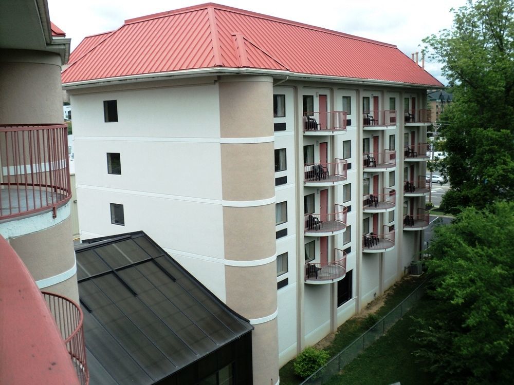 River Bend Inn - พิเจนฟอร์จ ภายนอก รูปภาพ