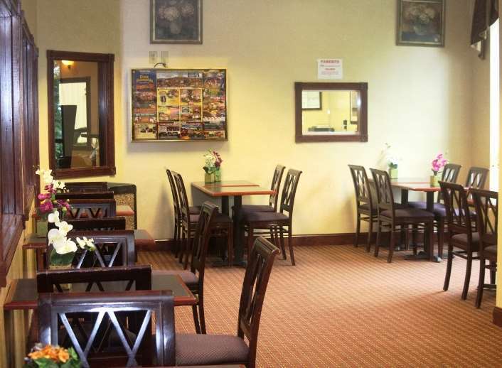 River Bend Inn - พิเจนฟอร์จ ร้านอาหาร รูปภาพ